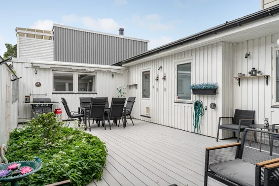 Villa, Radhus, Erikslundsvägen 34, Erikslund, Täby