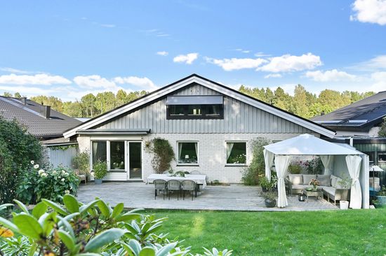 Villa, Tranbärsvägen 24, Hemmesta, Värmdö