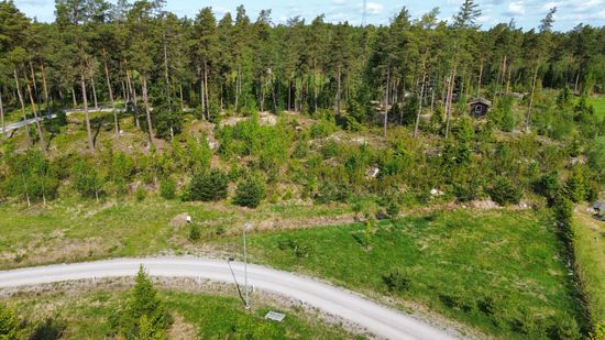 Tomt, Dalenvägen 28, Ruggsättra, Österåker