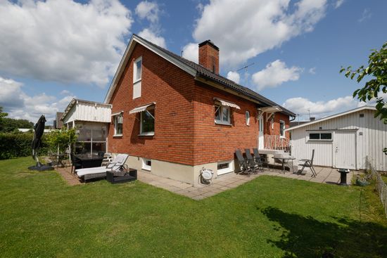 Villa, Allmogegatan 95, Nya Hjärsta, Örebro