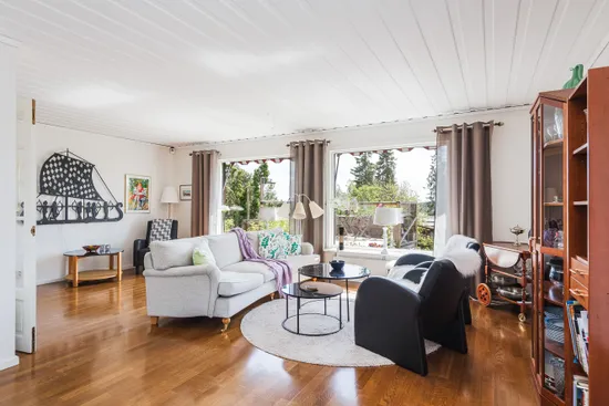 Villa, Granbacken 11, Petersvik, Sundsvall