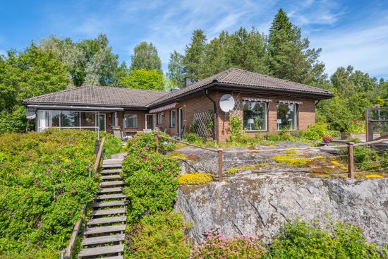 Villa, Granbacken 11, Petersvik, Sundsvall