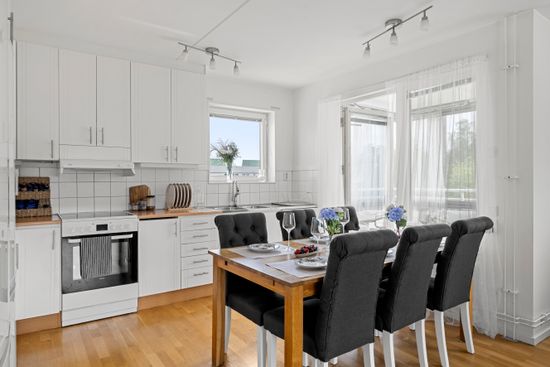 Bostadsrätt, Ekholmsvägen 253, Skärholmen, Stockholm