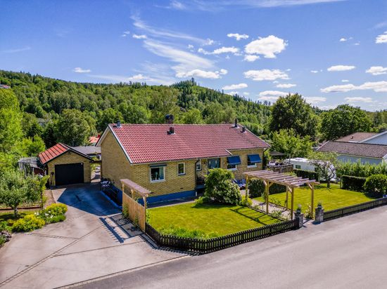 Villa, Distansvägen 8, Borås