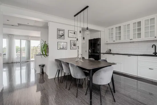 Villa, Radhus, Oriongatan 107, Östra Steninge, Sigtuna