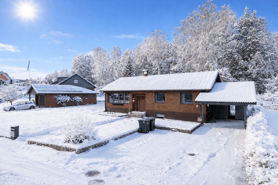 Villa, Melltorpsvägen 28, Sjömarken, Borås