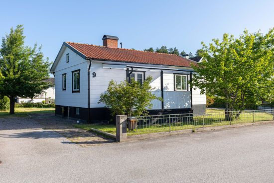 Villa, Rönnvägen 9, Köping