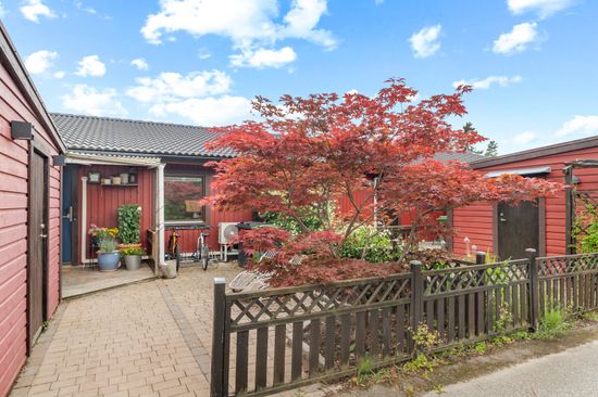 Villa, Radhus, Ananasvägen 58, Viksjö, Järfälla