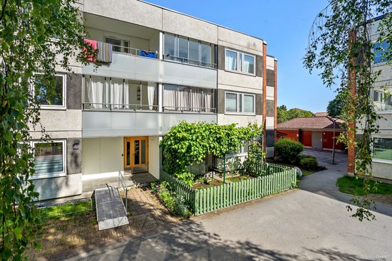 Bostadsrätt, Bygatan 68, 2 tr., Töjnan, Sollentuna