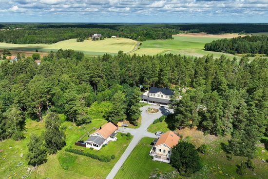 Tomt, Mälhamravägen 83, Mälhamra, Norrtälje