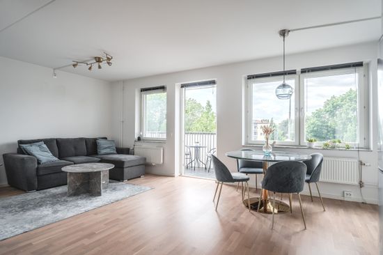 Bostadsrätt, Råbyvägen 53C, Gränby, Uppsala