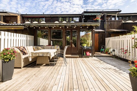 Villa, Kungsvägen 27, Lasarettsområdet, Eskilstuna