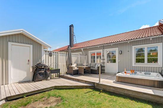 Bostadsrätt, Radhus, Brittgårdsvägen 4, Träkvista, Ekerö