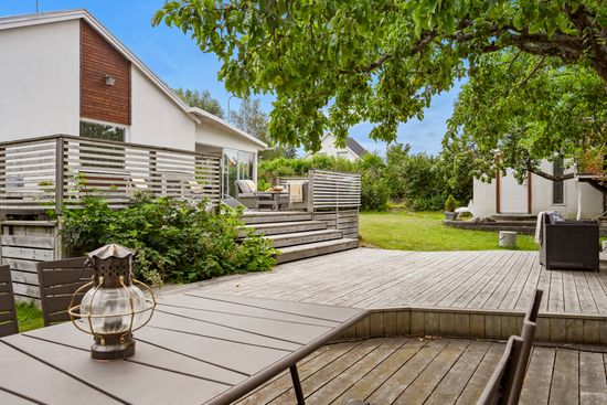 Villa, Frejavägen 30, Odenslunda, Upplands Väsby