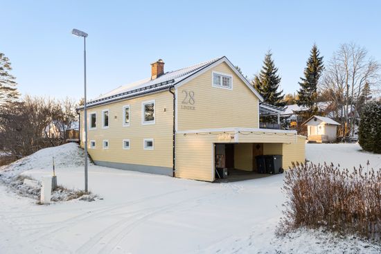 Villa, Slåttervägen 28, Bondsjöhöjden, Härnösand