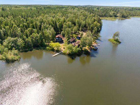 Villa, Lilla Skogssjön 9, Botkyrka