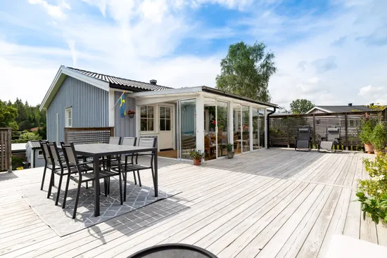 Villa, Radhus, Lundbackavägen 11, Hovsta, Örebro