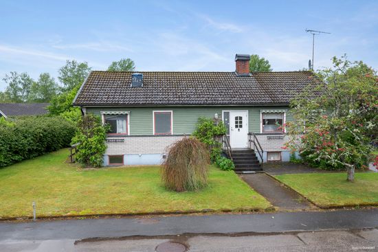 Villa, Kvänjarpsvägen 21, Kånna, Ljungby