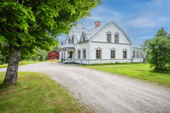 Gård/Skog, Rosenborgsvägen 32, Bjästa, Örnsköldsvik