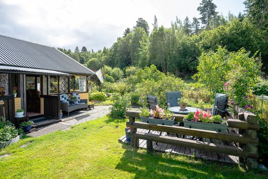 Fritidshus, Ekebydal koloniområde, väg 10, stuga 208, Bergshammar, Nyköping