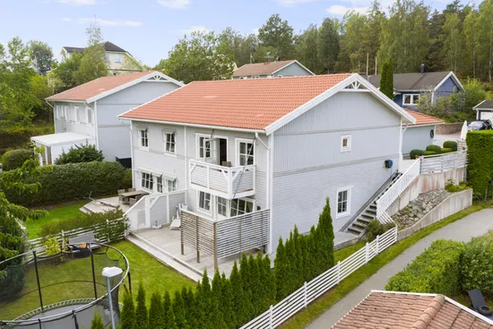 Radhus, Rostvingevägen 20, Myrängen - Huddinge, Huddinge