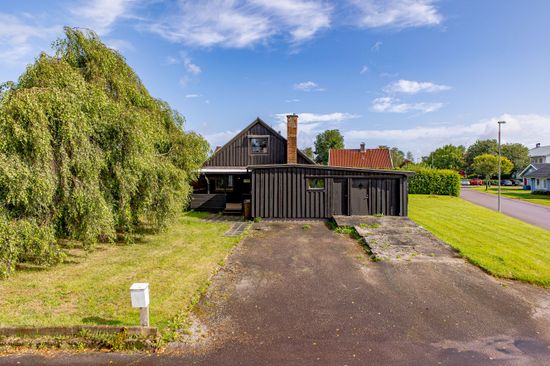 Villa, Sahlins väg 2, Hylte