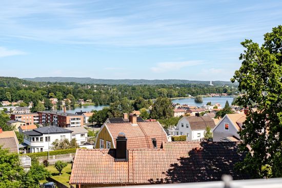 Villa, Vattentornsgatan 30B, Holm, Motala