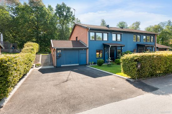 Villa, Radhus, Ekebacksvägen 17, Ekebacken, Ljungby