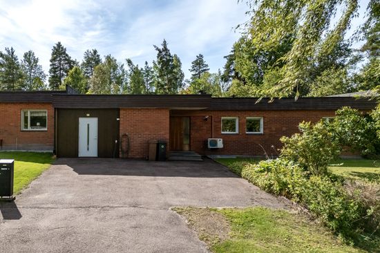 Radhus, Haraldsbovägen 17, Haraldsbo, Falun