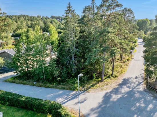 Tomt, Ekoxevägen 10, Söralid, Österåker