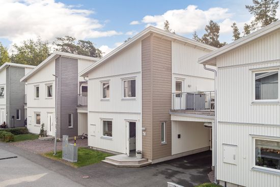 Villa, Hälleborgsgatan 11 D, Alsike, Knivsta