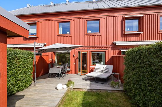 Bostadsrätt, Radhus, Klockarebovägen 36, Bålsta Frösundavik, Håbo