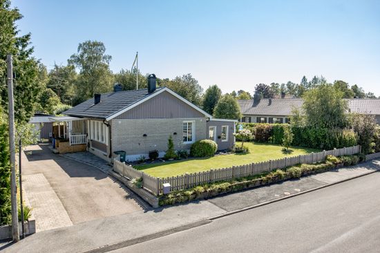 Villa, Fågelvägen 10, Oskarström, Halmstad