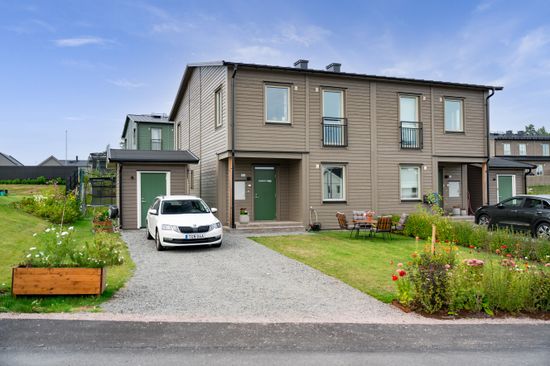 Bostadsrätt, Radhus, Oxelstamsvägen 6A, Skölsta, Uppsala