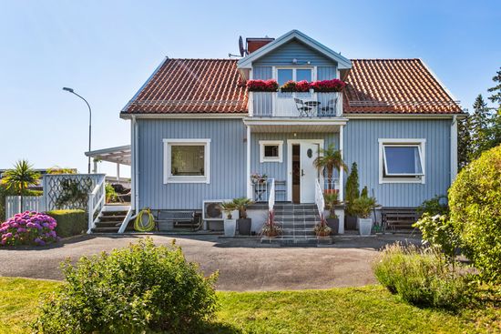 Villa, Åsvägen 27, Odenslunda, Upplands Väsby