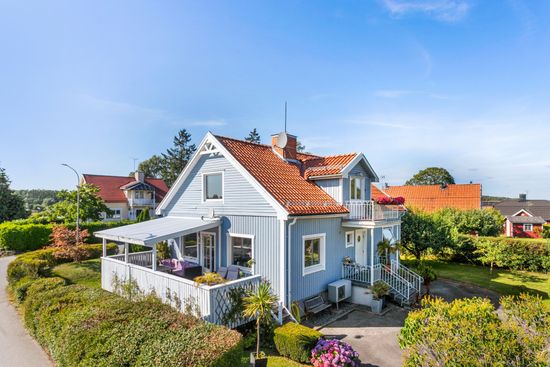 Villa, Åsvägen 27, Odenslunda, Upplands Väsby