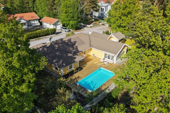 Villa, Nygärdesvägen 11, Rensättra, Nacka