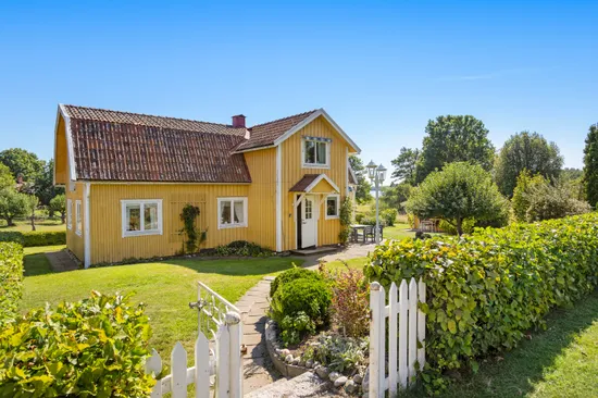 Villa, Hovgården Klockargården 7, Adelsö, Ekerö