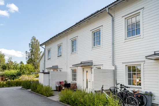 Bostadsrätt, Radhus, Kaveldunsvägen 2l, Löttingelund, Täby