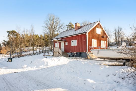 Villa, Sjövägen 27, Hävla, Finspång