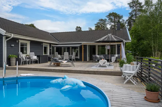 Villa, Ragnhildsborgsvägen 6, Nynäshamn