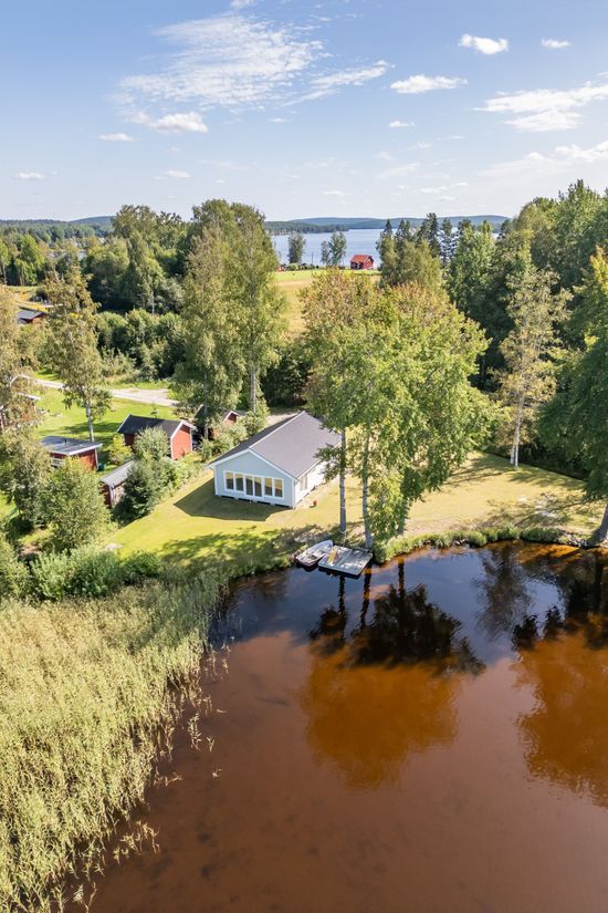 Villa, Sundvägen 32, SÖDERBÄRKE Sörbo/Kalvnäset, Smedjebacken