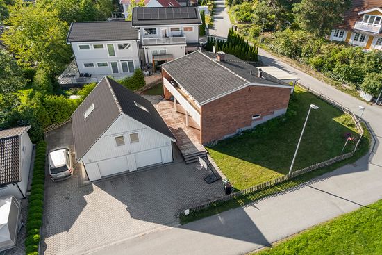 Villa, Planetvägen 2, Skälby, Järfälla