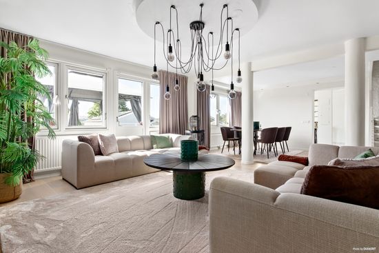 Villa, Radhus, Slagsta gårdsväg 41, Slagsta, Botkyrka