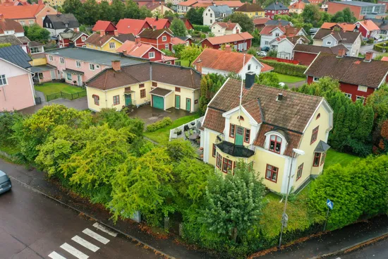 Villa, Irisdalsgatan 2, Centralt, Kristinehamn