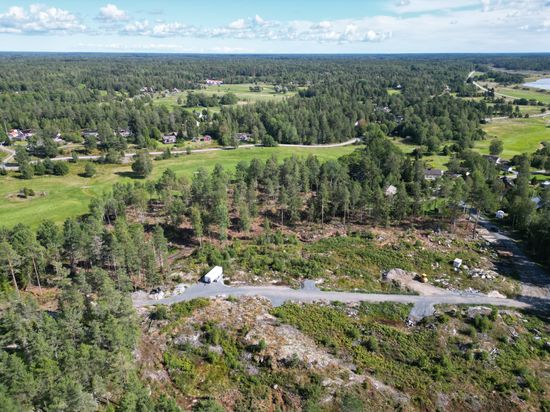 Tomt, Harens väg 17, 22 & 24, Burvik, Uppsala