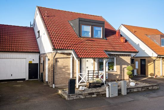 Villa, Plåtslagaregatan 54, Åstorp