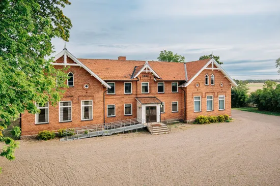 Villa, Varola skola, Varola, Skövde