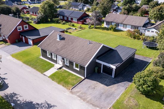 Villa, Grenvägen 11, Vännäs