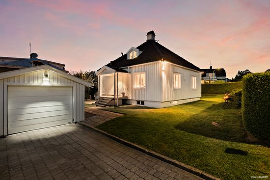 Villa, Sidvägen 19, Almby, Örebro